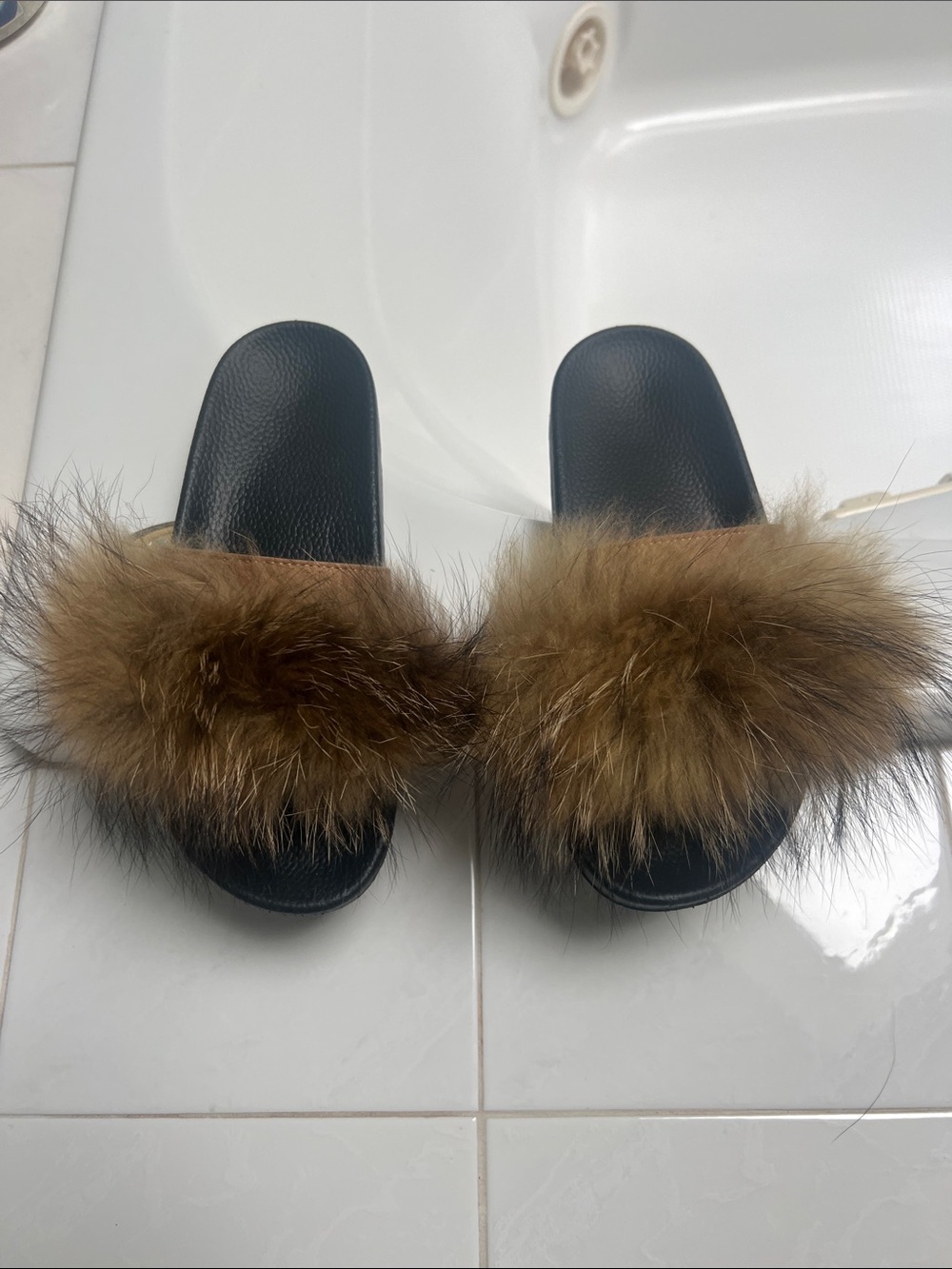 Genuine Racoon Fur Slide Sandals  on Black Base Size 7 Brand New in the box